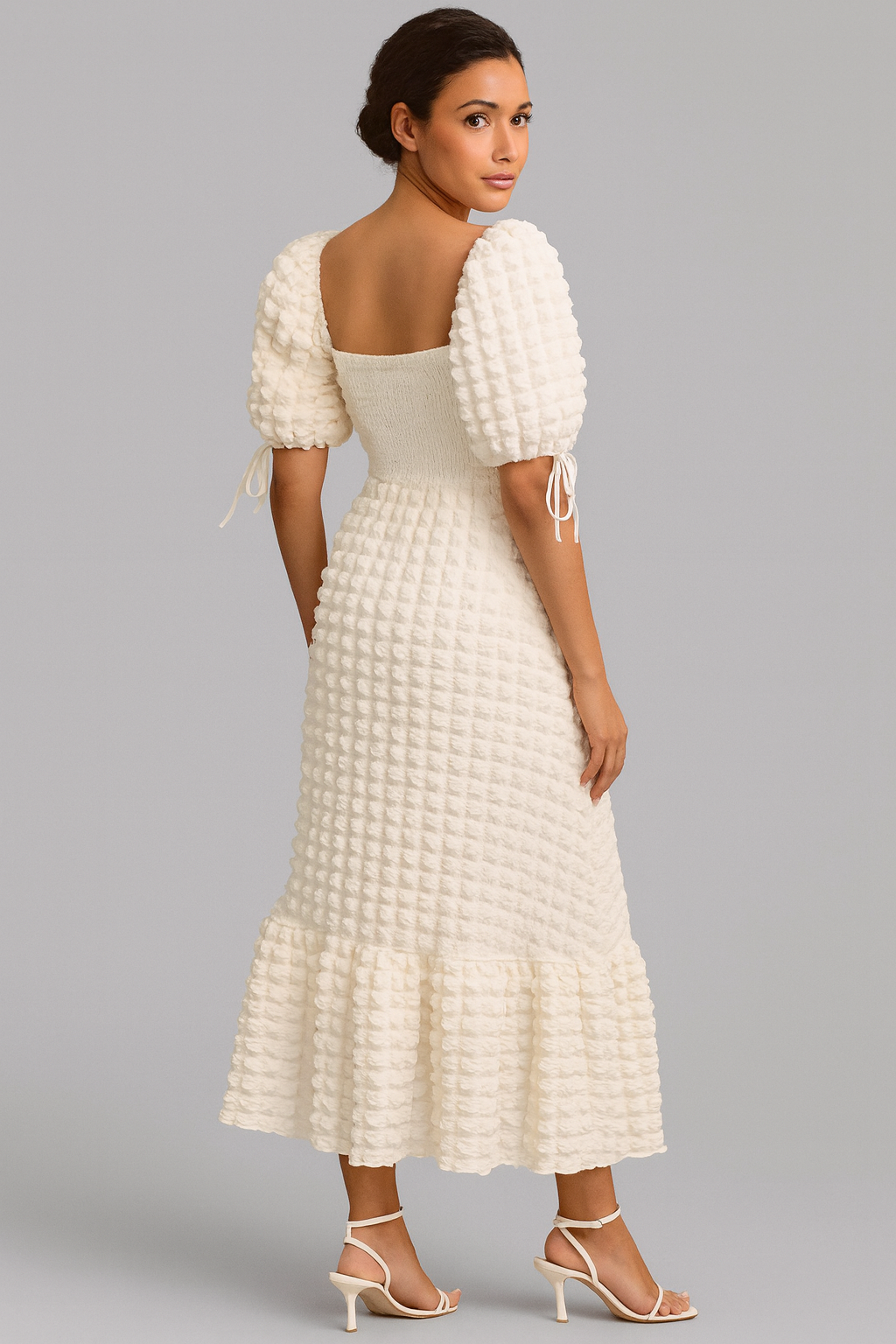 Textured Sweetheart Neck Short Sleeve Dress