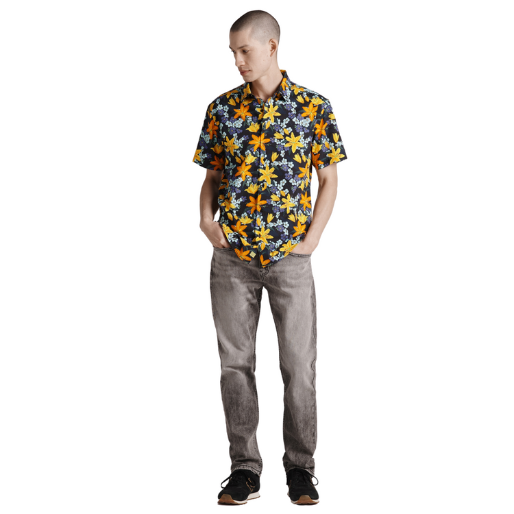 Men's Tropical Lily Print short sleeve shirt